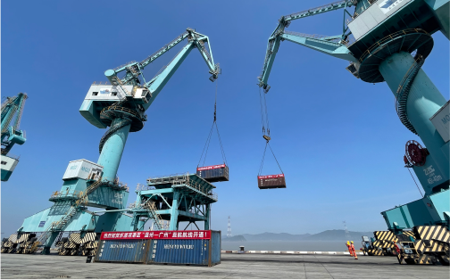 亿万先生MR乐清湾港务有限公司